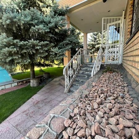 Гостевой Дом Шумкар Азия Guest House Shumkar Asia Bishkek Exteriör bild