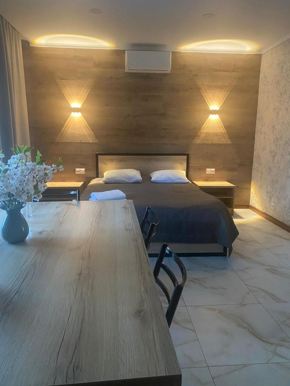 Гостевой Дом Шумкар Азия Guest House Shumkar Asia Bishkek Exteriör bild