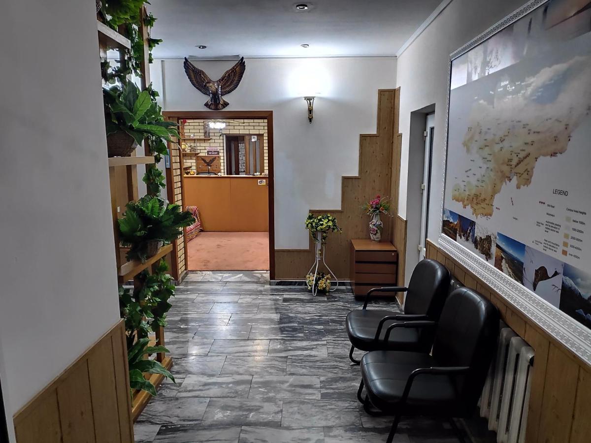 Гостевой Дом Шумкар Азия Guest House Shumkar Asia Bishkek Exteriör bild