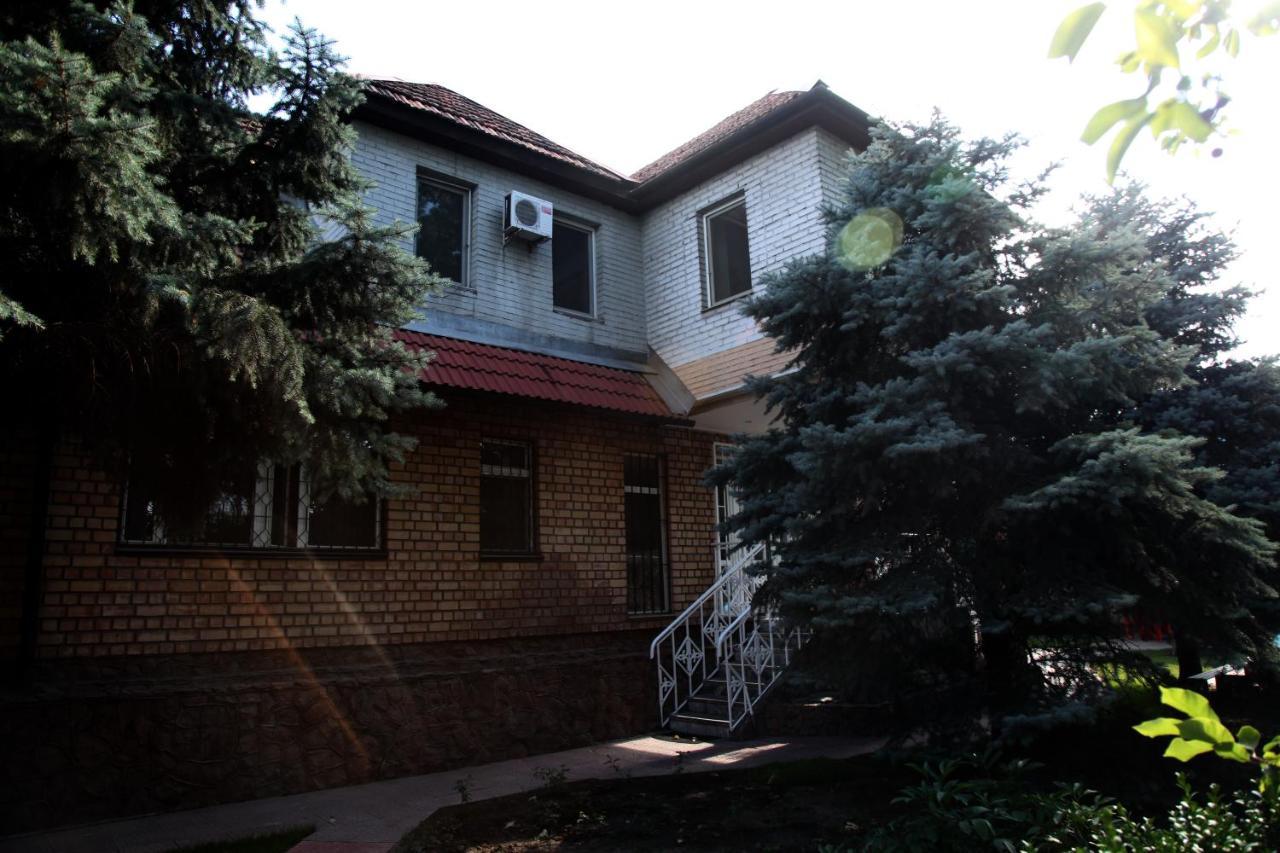 Гостевой Дом Шумкар Азия Guest House Shumkar Asia Bishkek Exteriör bild